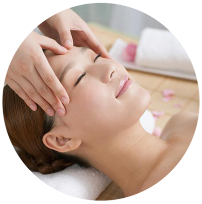 Kopf-Nacken-Rückenmassage